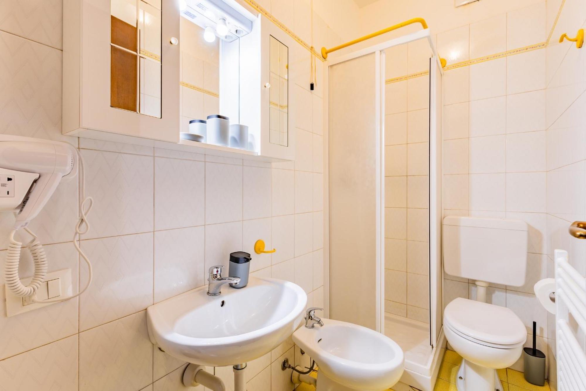 La Santa Maria Apartment Кунео Екстериор снимка